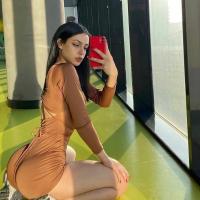 Sefaköy Escort Bayan Yağmurla Sınırsız Zevklerin Kapıları
