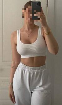 Sefaköy Escort Naz Eşsiz Zevkten Çıldırtan Bayan